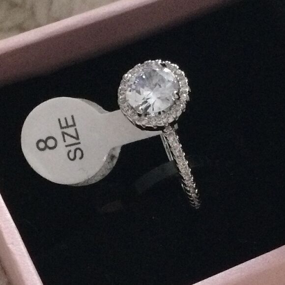 NWT Peermont Sz8 “Diamond” engagement ring - Picture 2 of 12